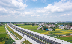 东台至兴化高速公路DX-YC412标声屏障完工